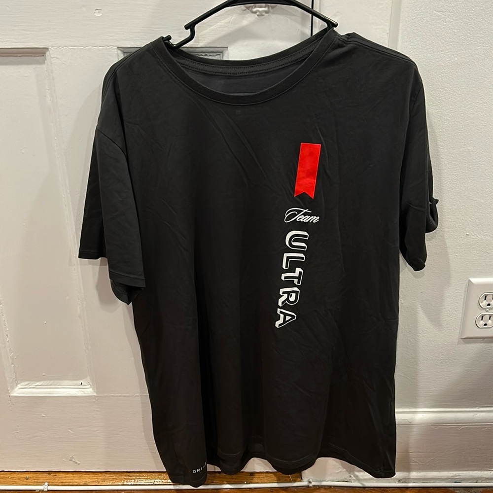Nike “team ultra” Michelob Ultra t-shirt size XL dark grey